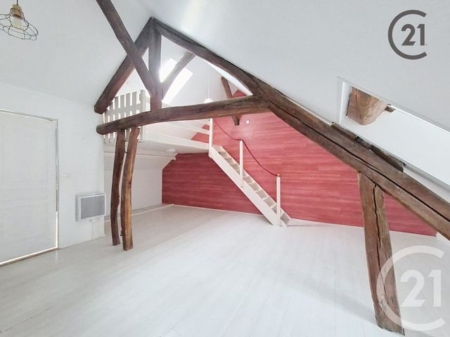 Appartement F2 &agrave; louer - 2 pi&egrave;ces - 48,93 m2 - Montereau Fault Yonne - 77 - ILE-DE-FRANCE