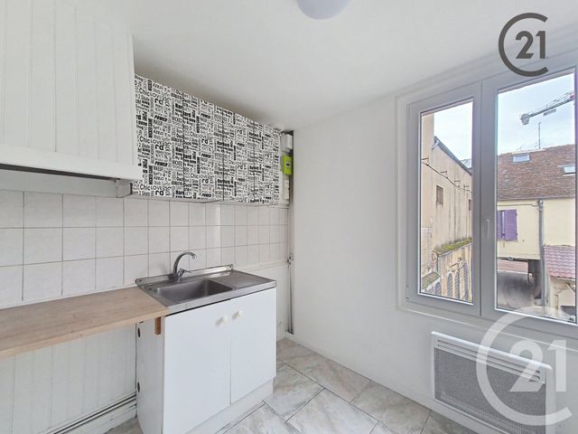 Appartement F1 &agrave; louer - 1 pi&egrave;ce - 23 m2 - Montereau Fault Yonne - 77 - ILE-DE-FRANCE