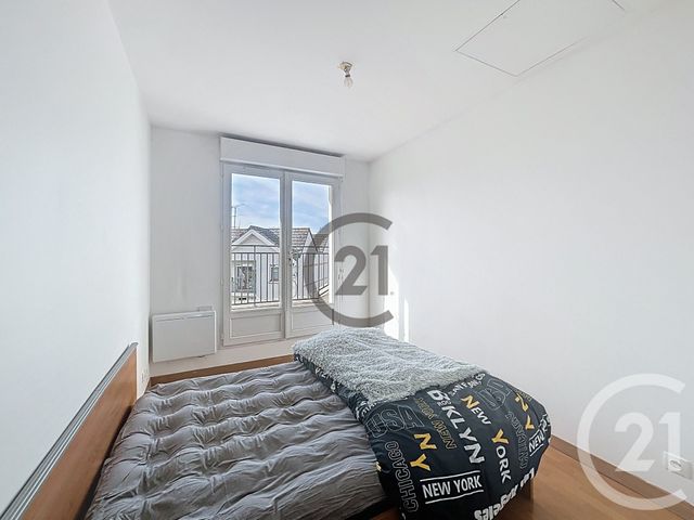 Appartement F3 &agrave; vendre - 3 pi&egrave;ces - 56,02 m2 - Montereau Fault Yonne - 77 - ILE-DE-FRANCE