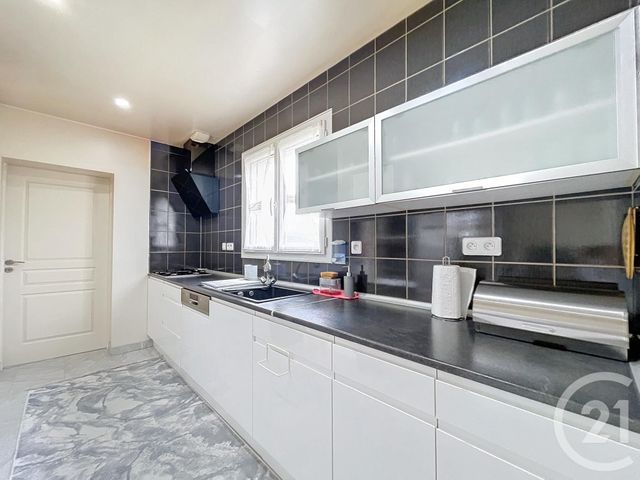 Maison &agrave; vendre - 6 pi&egrave;ces - 121,78 m2 - Marolles Sur Seine - 77 - ILE-DE-FRANCE