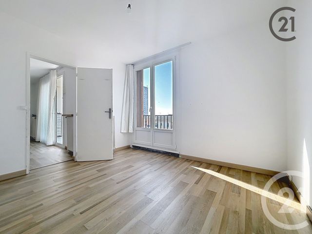 Appartement F3 &agrave; vendre - 3 pi&egrave;ces - 62,20 m2 - Montereau Fault Yonne - 77 - ILE-DE-FRANCE