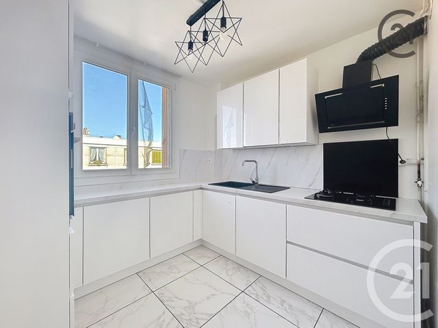 Appartement F3 &agrave; vendre - 3 pi&egrave;ces - 62,20 m2 - Montereau Fault Yonne - 77 - ILE-DE-FRANCE