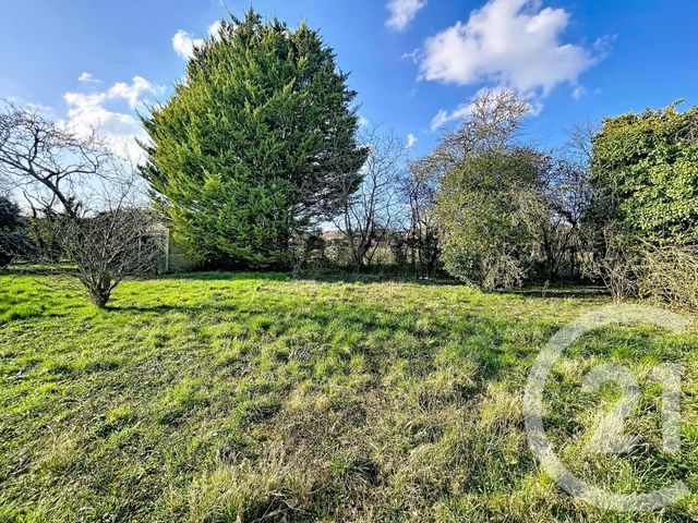 Terrain &agrave; vendre - 1253 m2 - La Grande Paroisse - 77 - ILE-DE-FRANCE