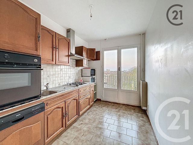 Appartement F3 &agrave; vendre - 3 pi&egrave;ces - 67,23 m2 - Montereau Fault Yonne - 77 - ILE-DE-FRANCE
