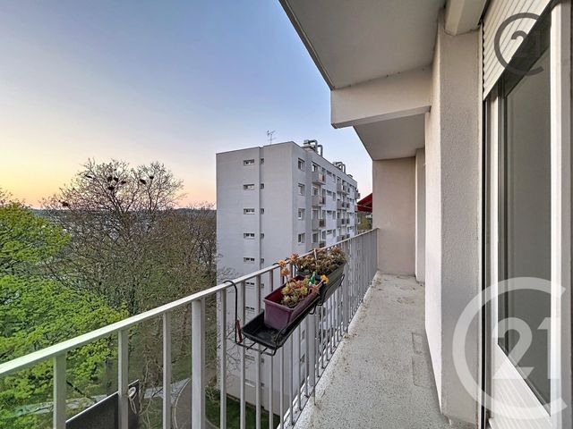 Appartement F3 &agrave; vendre - 3 pi&egrave;ces - 67,23 m2 - Montereau Fault Yonne - 77 - ILE-DE-FRANCE