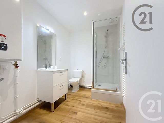 Appartement F3 &agrave; louer - 3 pi&egrave;ces - 48,26 m2 - Montereau Fault Yonne - 77 - ILE-DE-FRANCE