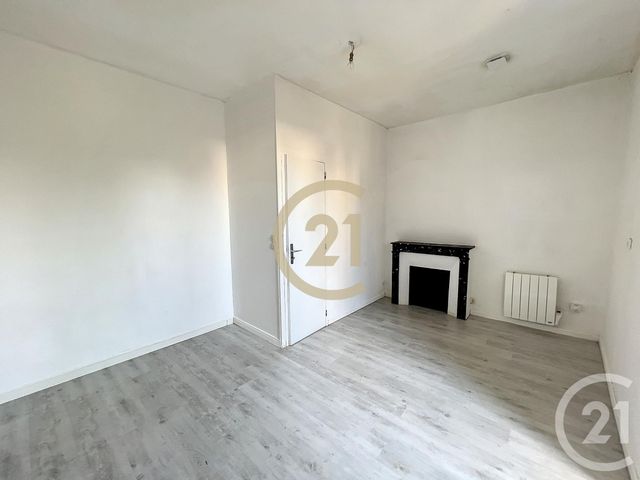 Maison &agrave; louer - 3 pi&egrave;ces - 75,20 m2 - Voulx - 77 - ILE-DE-FRANCE