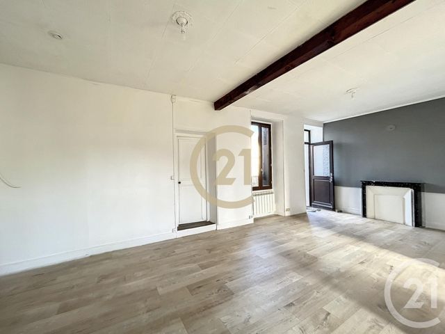 Maison &agrave; louer - 3 pi&egrave;ces - 75,20 m2 - Voulx - 77 - ILE-DE-FRANCE