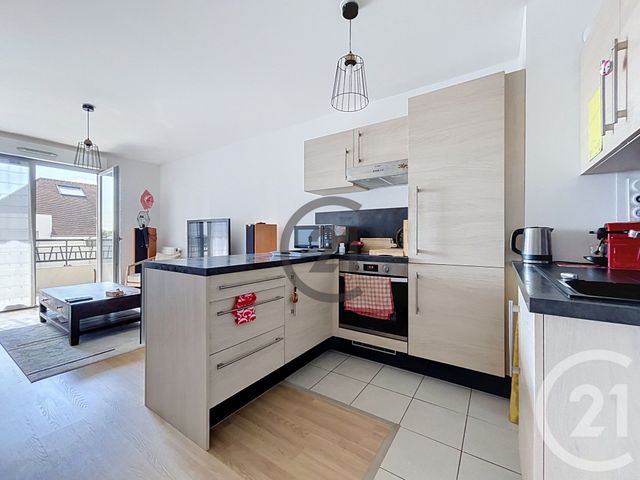 Appartement F2 &agrave; vendre - 2 pi&egrave;ces - 42,22 m2 - Montereau Fault Yonne - 77 - ILE-DE-FRANCE