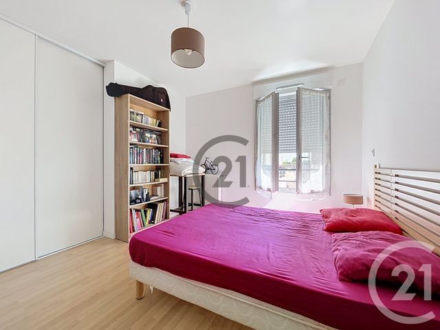 Appartement F2 &agrave; vendre - 2 pi&egrave;ces - 42,22 m2 - Montereau Fault Yonne - 77 - ILE-DE-FRANCE