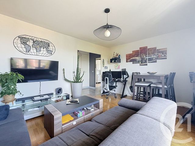 Appartement F2 &agrave; vendre - 2 pi&egrave;ces - 46,83 m2 - Montereau Fault Yonne - 77 - ILE-DE-FRANCE