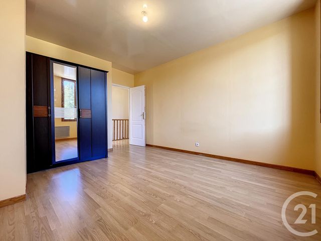 Maison &agrave; louer - 3 pi&egrave;ces - 73,21 m2 - Villeneuve Les Bordes - 77 - ILE-DE-FRANCE