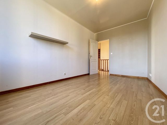 Maison &agrave; louer - 3 pi&egrave;ces - 73,21 m2 - Villeneuve Les Bordes - 77 - ILE-DE-FRANCE