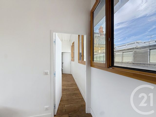 Appartement F3 &agrave; louer - 3 pi&egrave;ces - 77,71 m2 - Montereau Fault Yonne - 77 - ILE-DE-FRANCE
