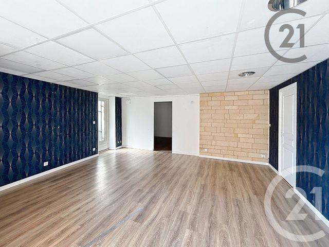 Local commercial à louer - 50.0 m2 - 77 - Seine-et-Marne