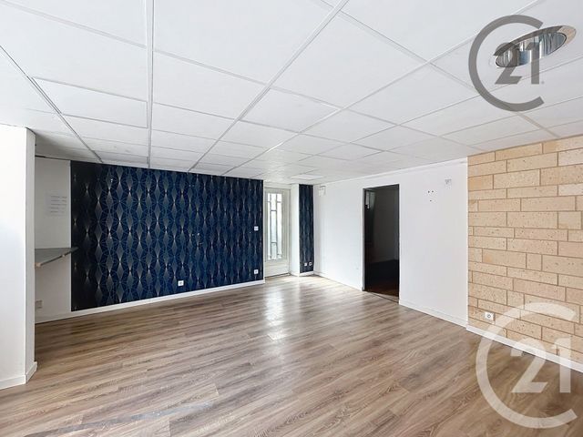 Local commercial à louer - 50.0 m2 - 77 - Seine-et-Marne
