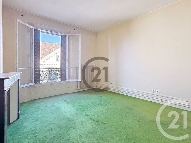 Appartement F2 &agrave; vendre - 2 pi&egrave;ces - 64,32 m2 - Montereau Fault Yonne - 77 - ILE-DE-FRANCE