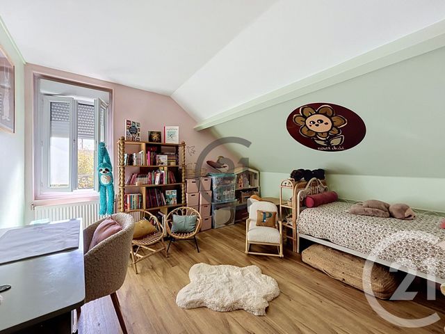 Maison &agrave; vendre - 5 pi&egrave;ces - 96,67 m2 - Montereau Fault Yonne - 77 - ILE-DE-FRANCE