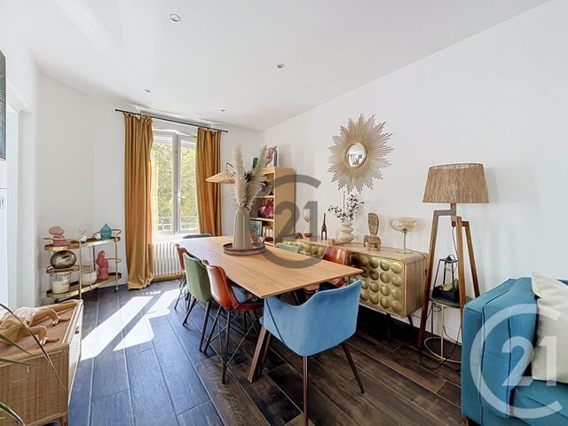 Maison &agrave; vendre - 5 pi&egrave;ces - 96,67 m2 - Montereau Fault Yonne - 77 - ILE-DE-FRANCE