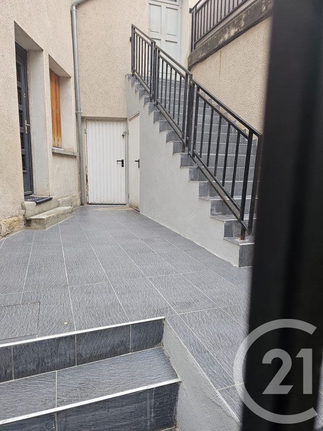Immeuble &agrave; vendre - 324,42 m2 - Montereau Fault Yonne - 77 - ILE-DE-FRANCE