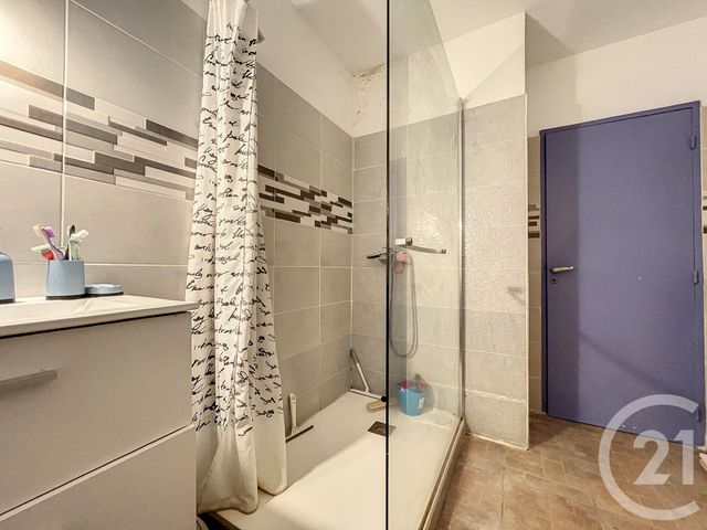 Appartement F3 &agrave; vendre - 3 pi&egrave;ces - 72 m2 - Montereau Fault Yonne - 77 - ILE-DE-FRANCE