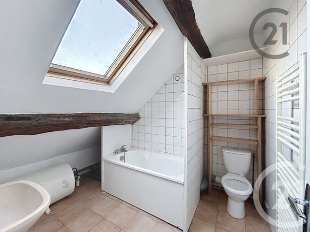 Maison &agrave; louer - 4 pi&egrave;ces - 64 m2 - Montereau Fault Yonne - 77 - ILE-DE-FRANCE