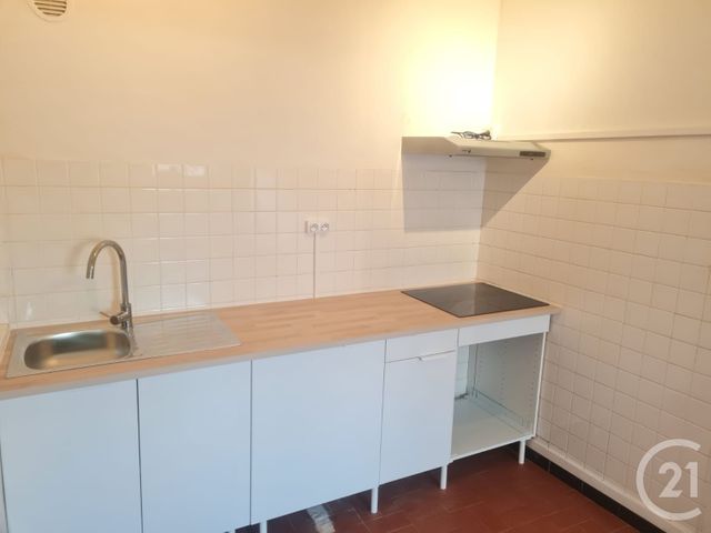 Appartement T2 &agrave; louer - 2 pi&egrave;ces - 51,83 m2 - Marignane - 13 - PROVENCE-ALPES-COTE-D-AZUR