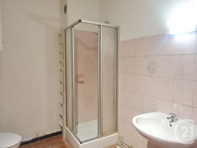 Appartement T2 &agrave; louer - 2 pi&egrave;ces - 51,83 m2 - Marignane - 13 - PROVENCE-ALPES-COTE-D-AZUR