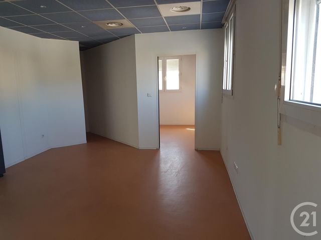 Local commercial à louer - 137.0 m2 - 13 - Bouches-du-Rhone