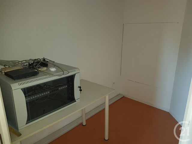 Local commercial à louer - 137.0 m2 - 13 - Bouches-du-Rhone