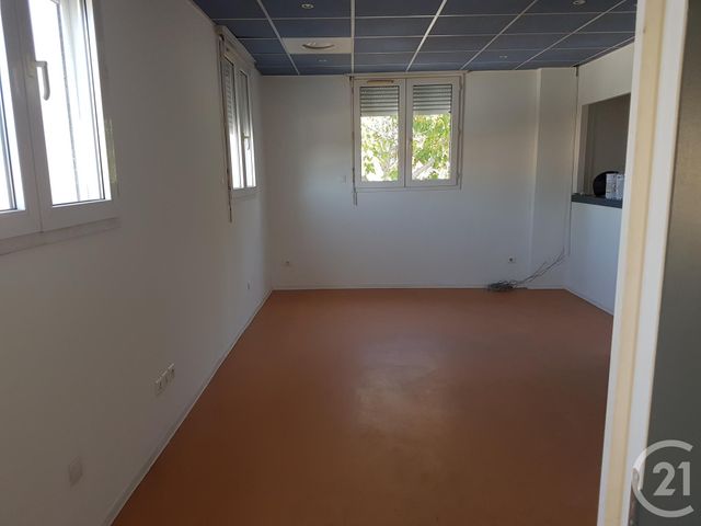 Local commercial à louer - 137.0 m2 - 13 - Bouches-du-Rhone