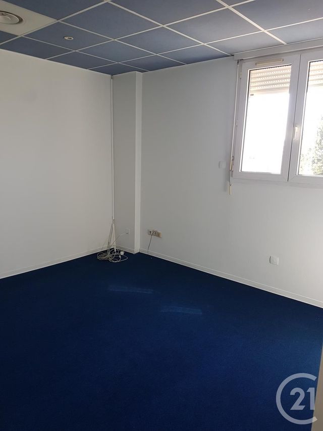 Local commercial à louer - 137.0 m2 - 13 - Bouches-du-Rhone