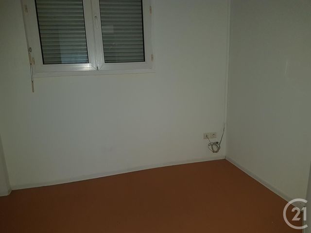 Local commercial à louer - 137.0 m2 - 13 - Bouches-du-Rhone