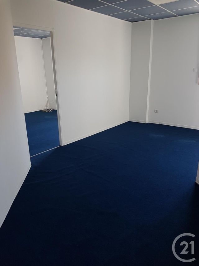 Local commercial à louer - 137.0 m2 - 13 - Bouches-du-Rhone