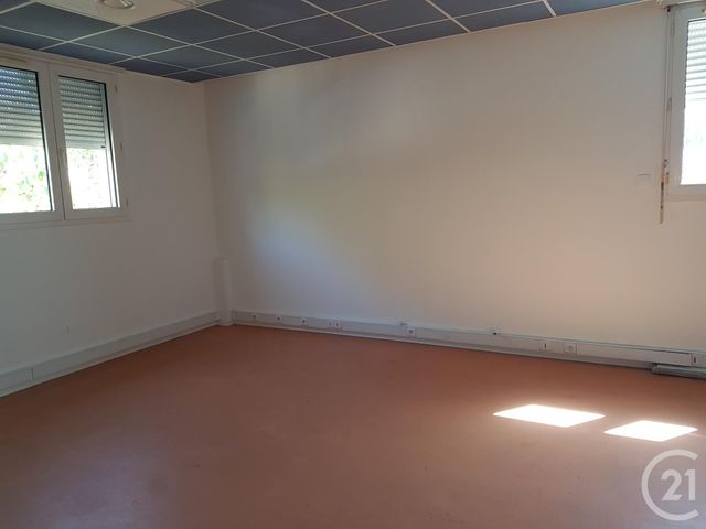 Local commercial à louer - 137.0 m2 - 13 - Bouches-du-Rhone