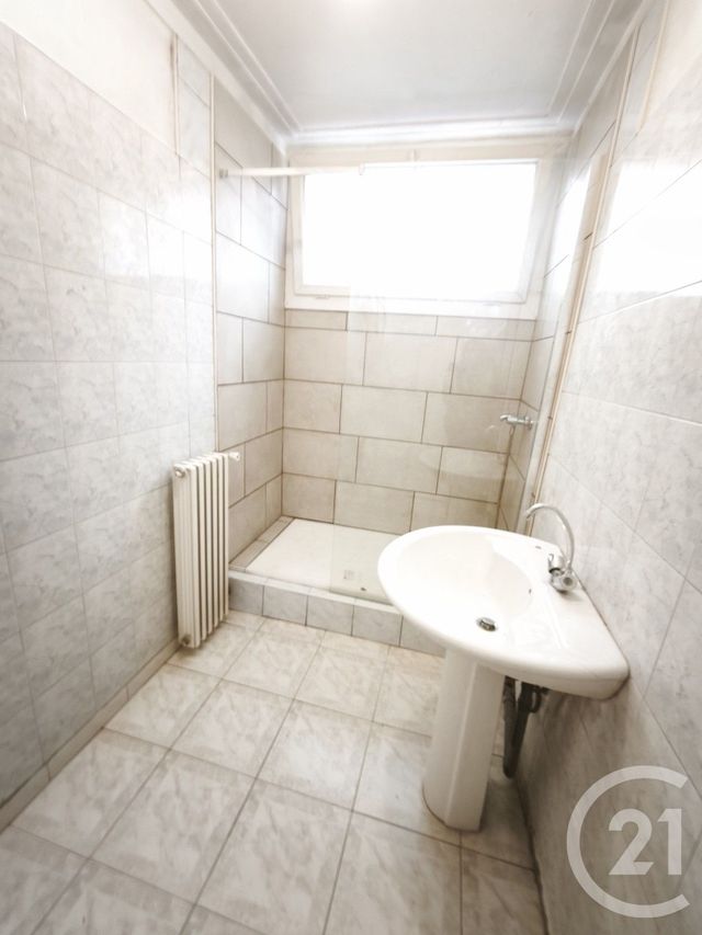 Appartement &agrave; vendre - 3 pi&egrave;ces - 65 m2 - Marignane - 13 - PROVENCE-ALPES-COTE-D-AZUR