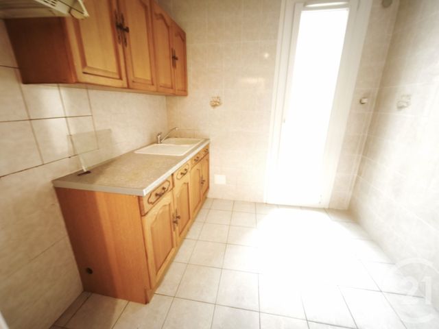 Appartement &agrave; vendre - 3 pi&egrave;ces - 65 m2 - Marignane - 13 - PROVENCE-ALPES-COTE-D-AZUR