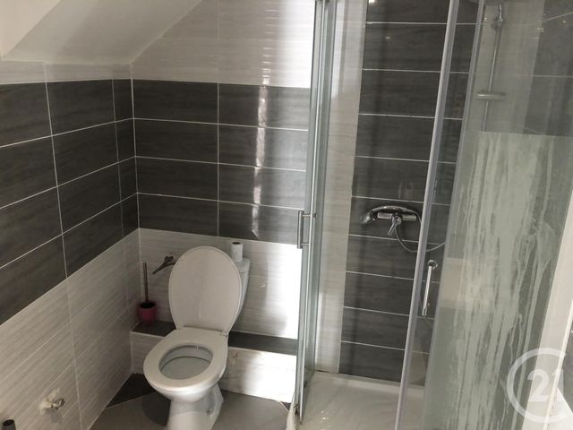 Appartement T2 à louer - 2 pièces - 29,97 m2 - Rognac - 13 - PROVENCE-ALPES-COTE-D-AZUR