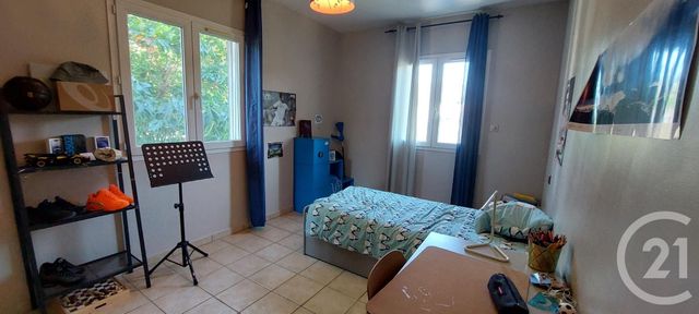 Maison à vendre - 6 pièces - 180 m2 - Gignac La Nerthe - 13 - PROVENCE-ALPES-COTE-D-AZUR