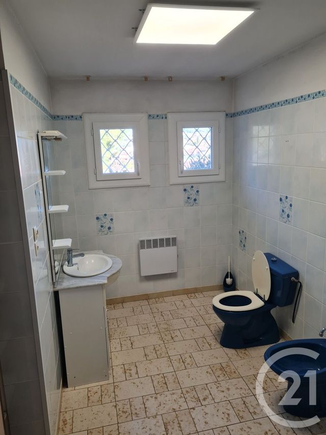 Maison à louer - 6 pièces - 119,71 m2 - Martigues - 13 - PROVENCE-ALPES-COTE-D-AZUR