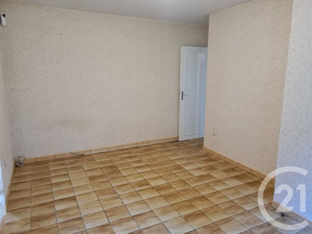 Maison à louer - 6 pièces - 119,71 m2 - Martigues - 13 - PROVENCE-ALPES-COTE-D-AZUR