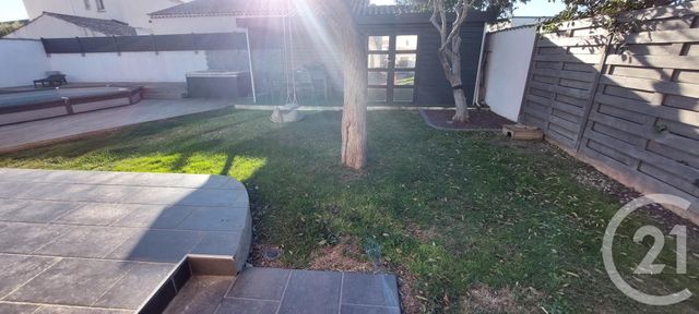 Maison à vendre - 5 pièces - 104 m2 - Marignane - 13 - PROVENCE-ALPES-COTE-D-AZUR