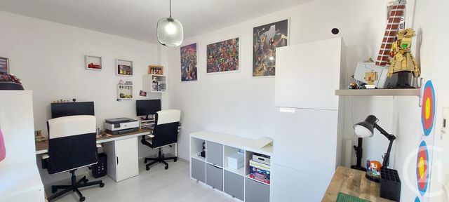 Maison à vendre - 5 pièces - 104 m2 - Marignane - 13 - PROVENCE-ALPES-COTE-D-AZUR