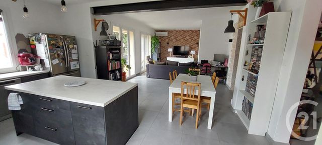 Appartement F5 à vendre - 5 pièces - 107 m2 - Marignane - 13 - PROVENCE-ALPES-COTE-D-AZUR