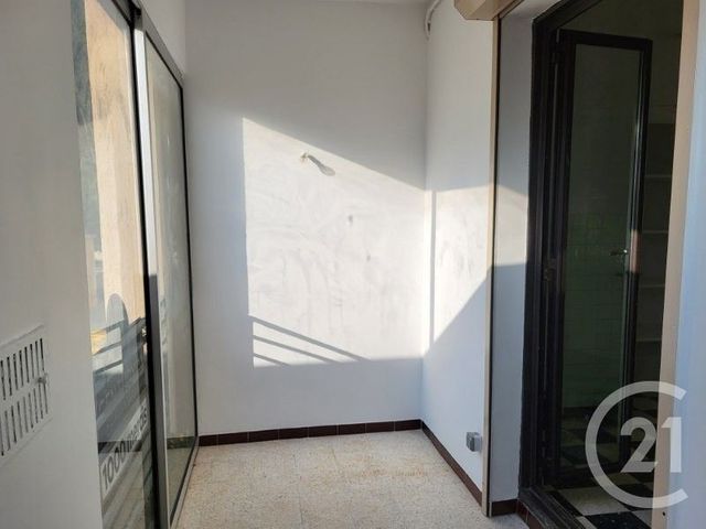 Appartement T2 à louer - 2 pièces - 48,02 m2 - Marignane - 13 - PROVENCE-ALPES-COTE-D-AZUR