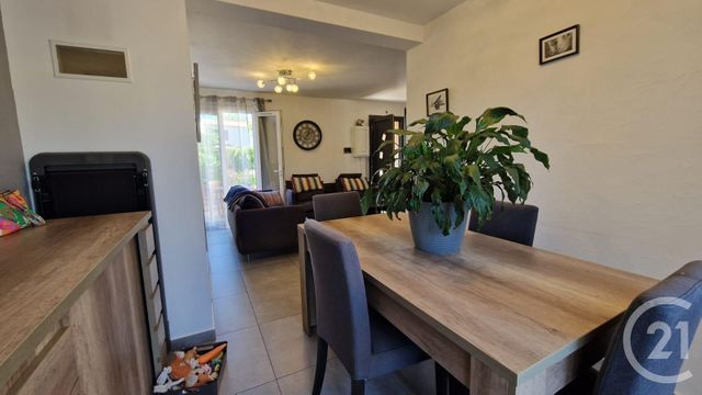 Maison à vendre - 4 pièces - 71 m2 - Marignane - 13 - PROVENCE-ALPES-COTE-D-AZUR