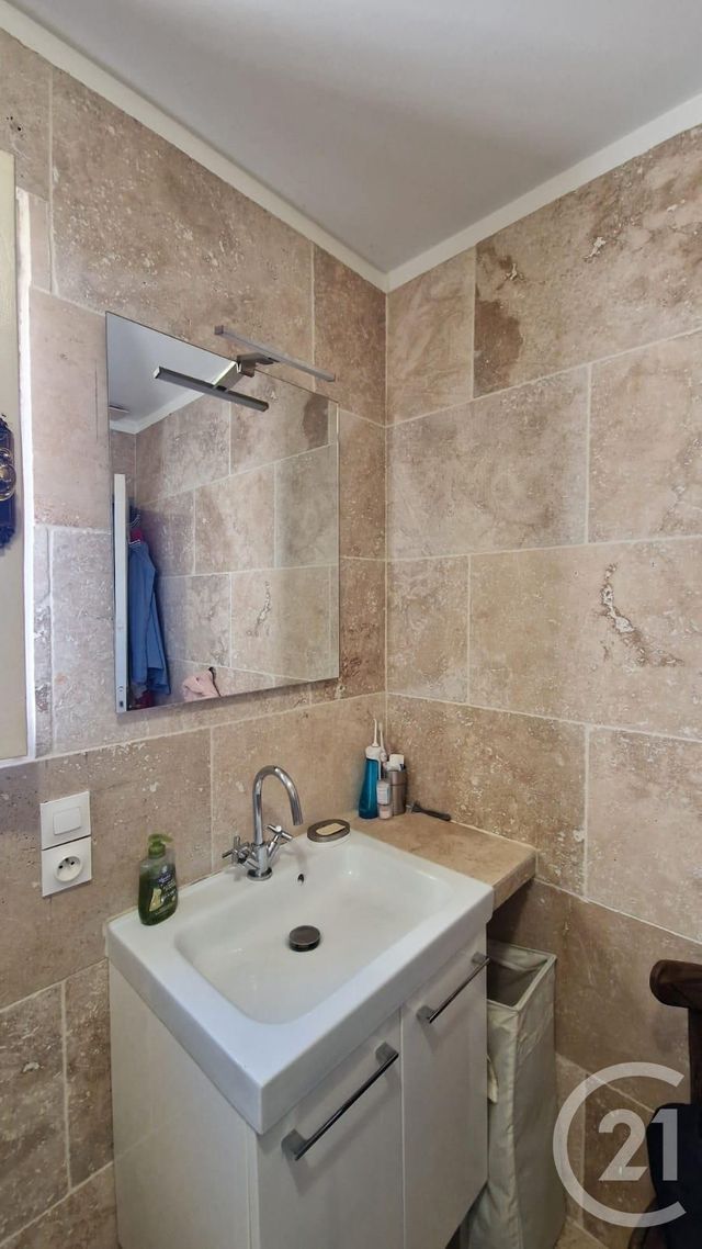 Maison à vendre - 4 pièces - 71 m2 - Marignane - 13 - PROVENCE-ALPES-COTE-D-AZUR