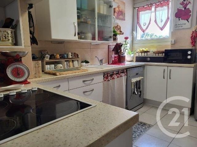 Maison &agrave; vendre - 8 pi&egrave;ces - 250 m2 - Marignane - 13 - PROVENCE-ALPES-COTE-D-AZUR