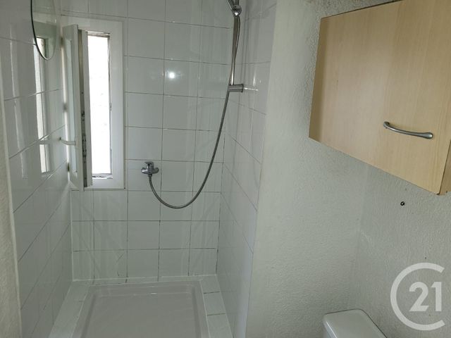 Appartement T3 &agrave; louer - 3 pi&egrave;ces - 39,54 m2 - Gignac La Nerthe - 13 - PROVENCE-ALPES-COTE-D-AZUR