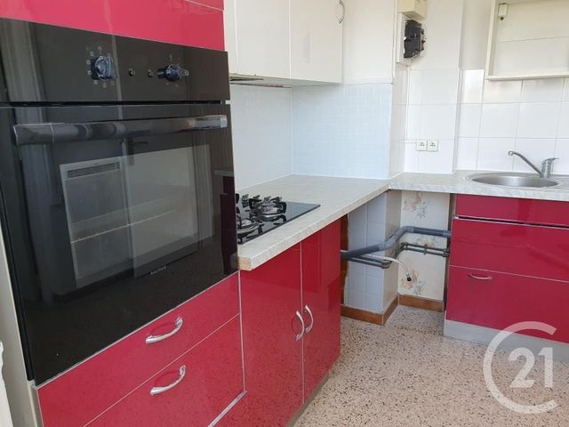 Appartement T3 &agrave; louer - 3 pi&egrave;ces - 58,44 m2 - Marignane - 13 - PROVENCE-ALPES-COTE-D-AZUR